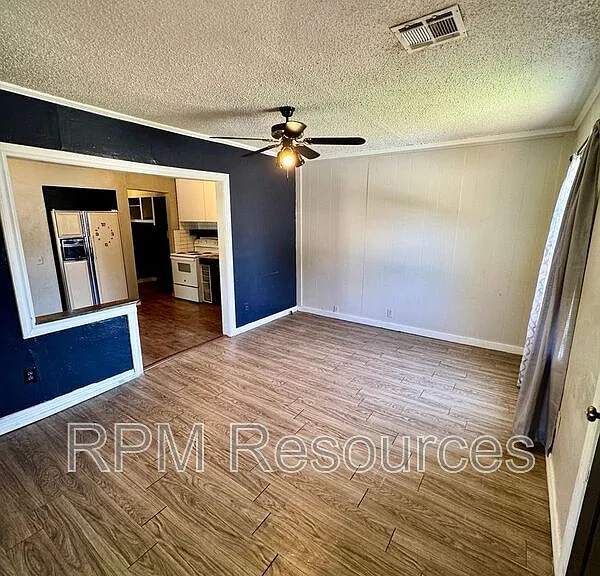 2943 W Pioneer Ave #2943 — Photo 3
