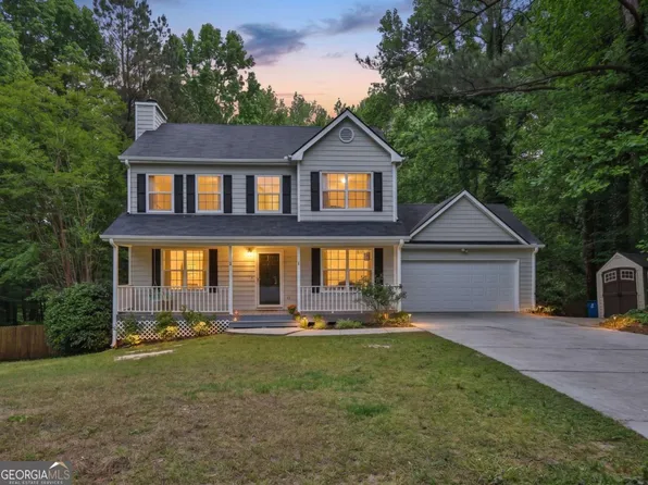 379 Creek Crossing Ct, Grayson, GA 30017