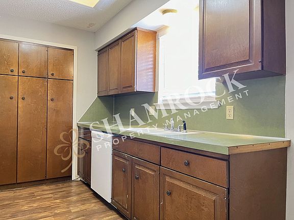 4th image of 6621 Dunn St