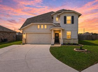 14743 Sweetwater Dr, Baytown, TX 77523