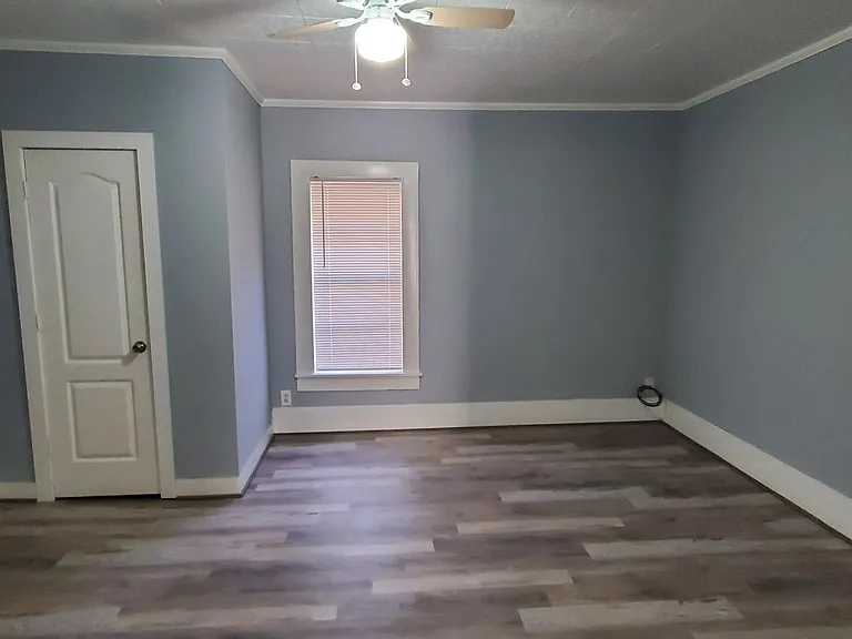 386 Nunnalee Ave — Photo 12