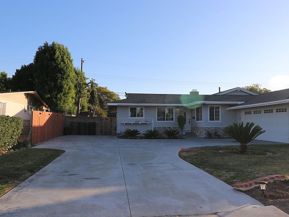 1st image of 10382 Eleanor Dr