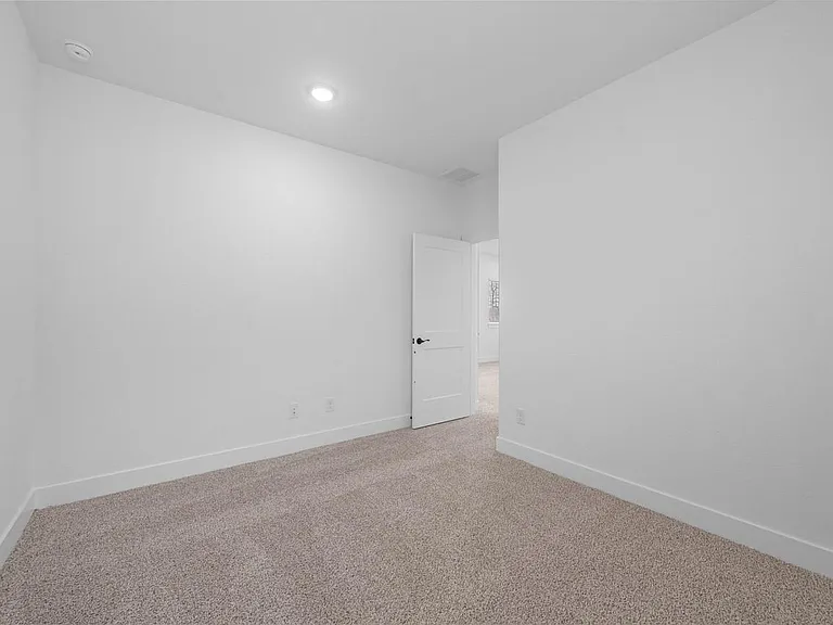 1308 Shaded Rock Dr — Photo 18