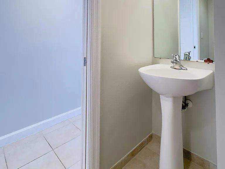 2322 Vintage Dr — Photo 25