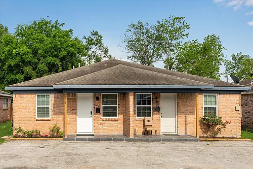 3808 Cochran St Photo 1