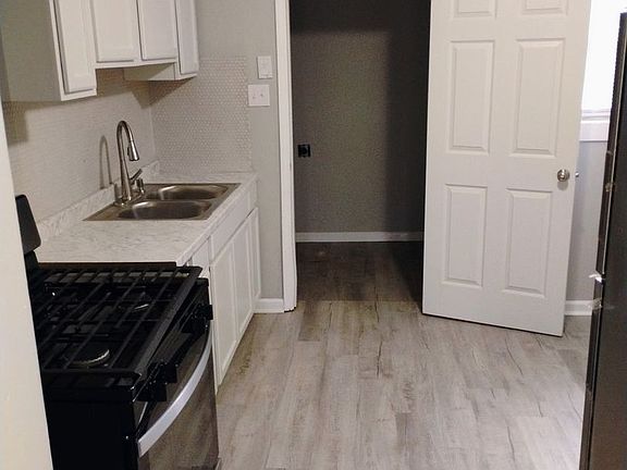5th image of 2308 Loreco St #2308