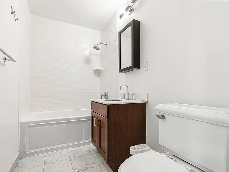 357 Varick St #123B — Photo 16