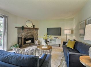 23511 102nd Ave SE APT D104, Kent, WA