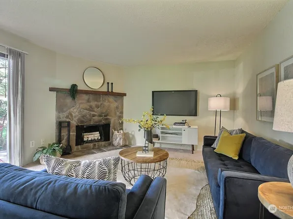 23511 102nd Avenue SE #D104, Kent, WA 98031