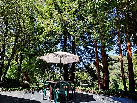 5th image of 708 Encino Dr