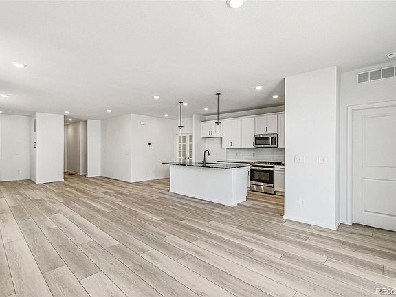 5th image of 9363 Biscay Street