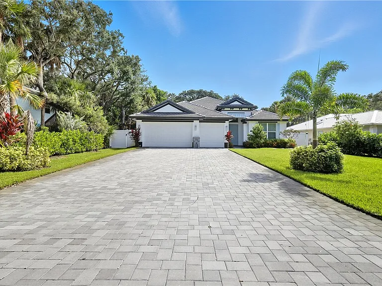 9530 Seagrape Dr — Photo 19