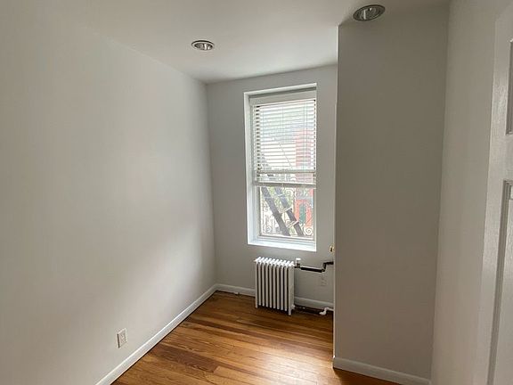 3rd image of 210 1st Ave APT 8