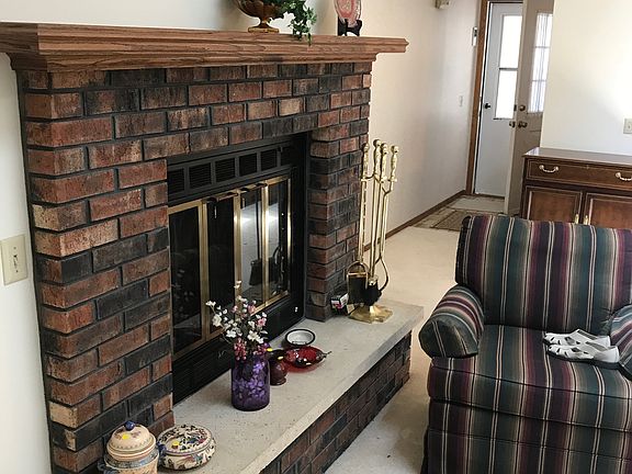 2nd image of 3616 Parkwood Pl