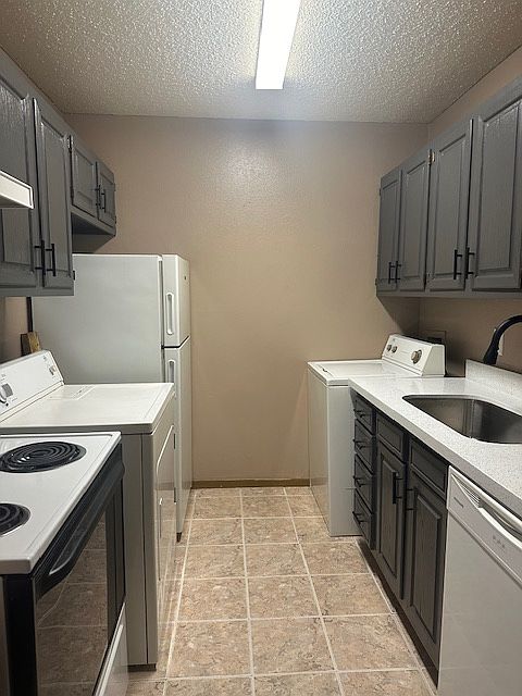 1st image of 1890 McFaddin St #9