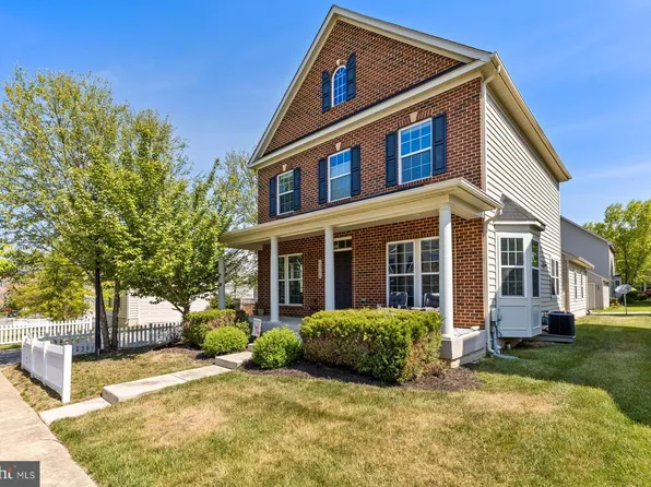 13708 Port Commerce Ct, Accokeek, MD 20607