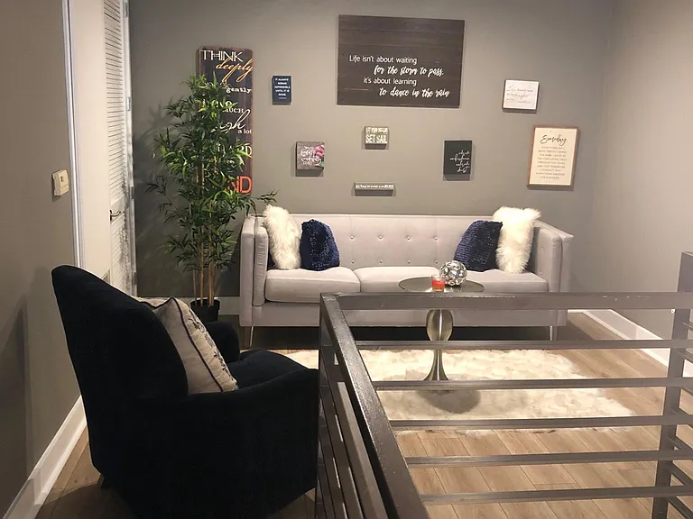 575 Elm Ave #10 — Photo 16