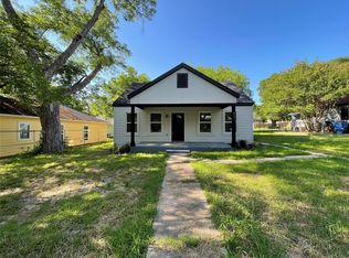 607 E Monterey St, Denison, TX 75021