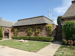 1610 Banbury Ln, Carrollton, TX 75006