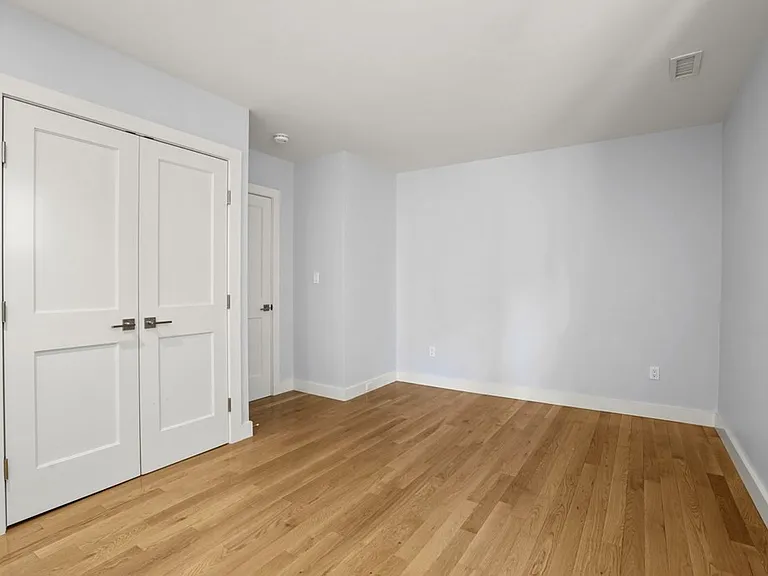 14 Hardwick St #1 — Photo 11