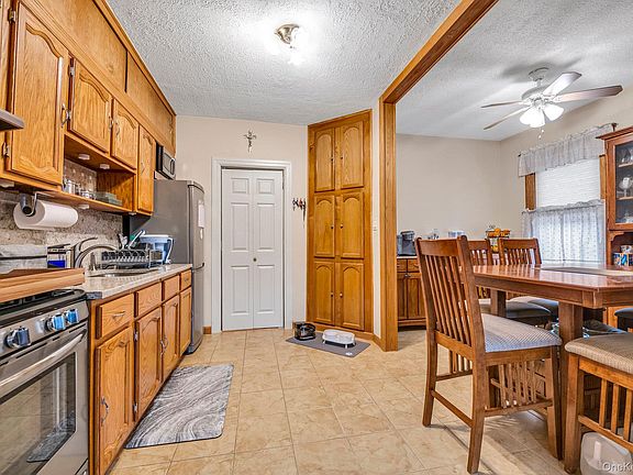 5th image of 1730 Colden Avenue
