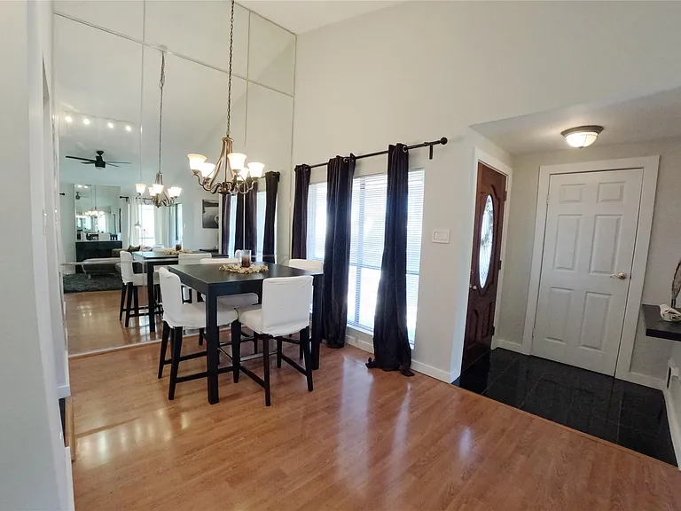1881 Bering Dr #6 — Photo 12