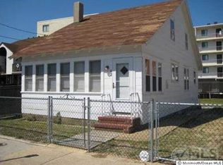 42 Sampson Ave, Seaside Heights, NJ 08751