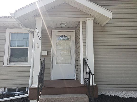 3rd image of 2412 5th Ave