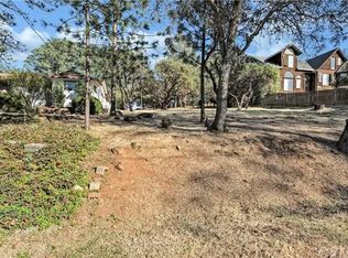 17384 Meadow View Dr, Hidden Valley Lake, CA