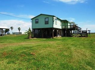 817 Mariner St, Sargent, TX 77414