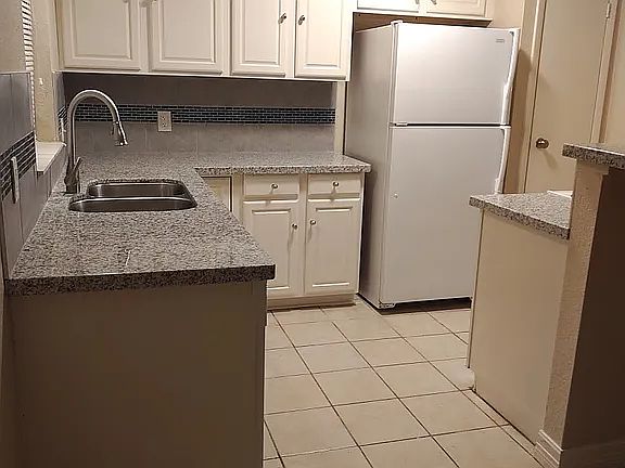 2nd image of 4131 Arthur Ln