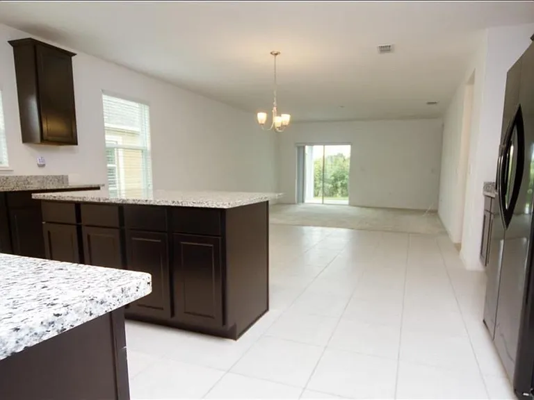 276 Milestone Dr — Photo 8