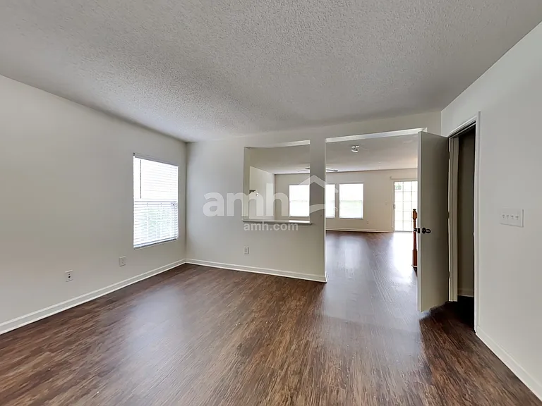 406 Averasboro Dr — Photo 10