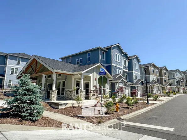 Forest Park Townhomes