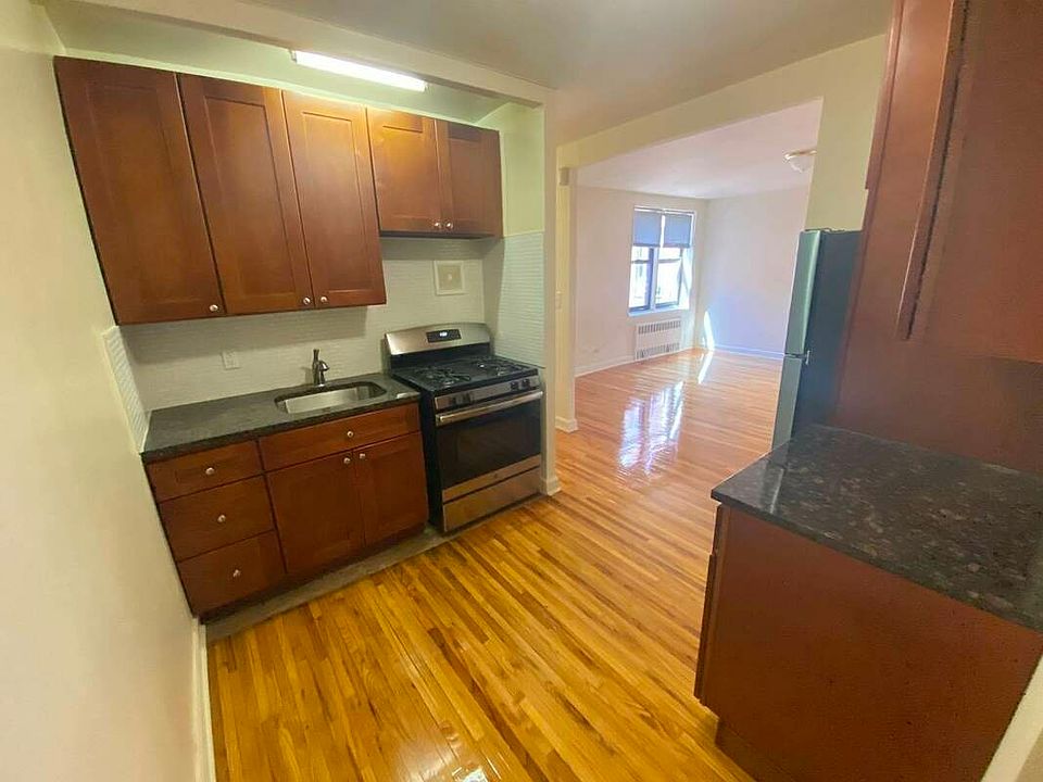 1st image of 72-15 37th Ave #623