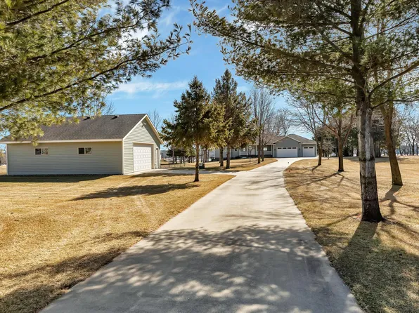 21044 Big Lake Rd, Richmond, MN 56368
