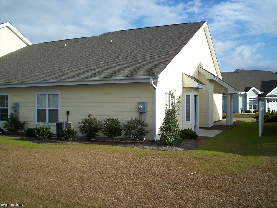2nd image of 136 Willow Pond Dr