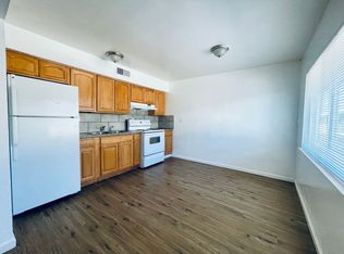 2043 E Saginaw Way, Fresno, CA 93726