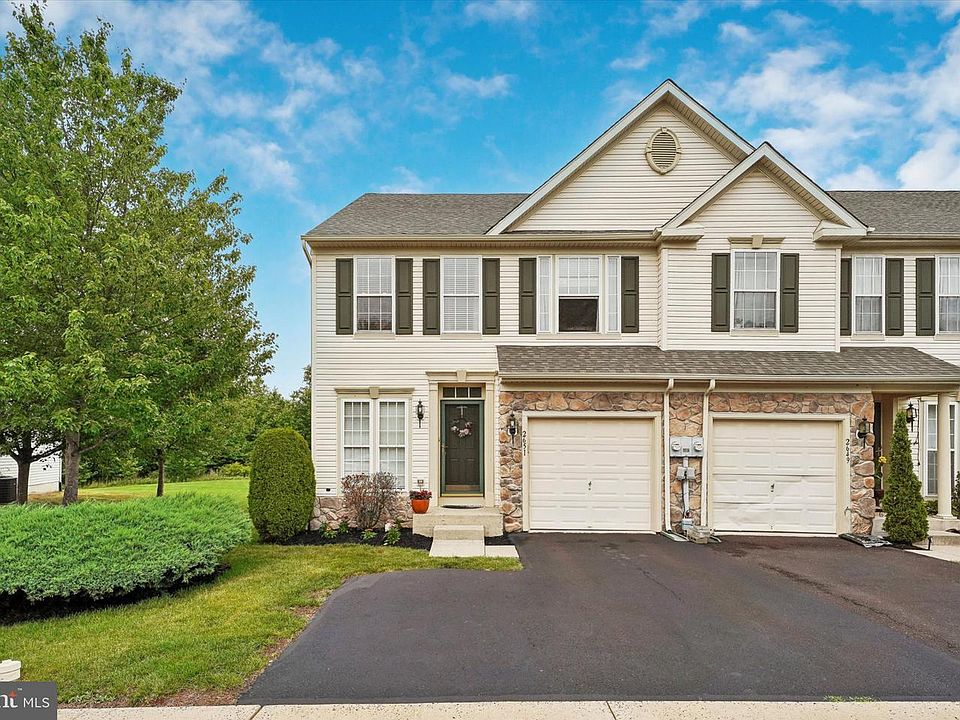 1st image of 2651 Crabapple Cir