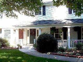 2nd image of 6150 N Chanticleer Dr