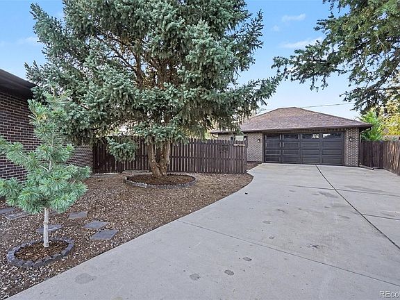 2nd image of 559 Elbert Way