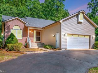 110 Saylers Creek Rd, Locust Grove, VA 22508