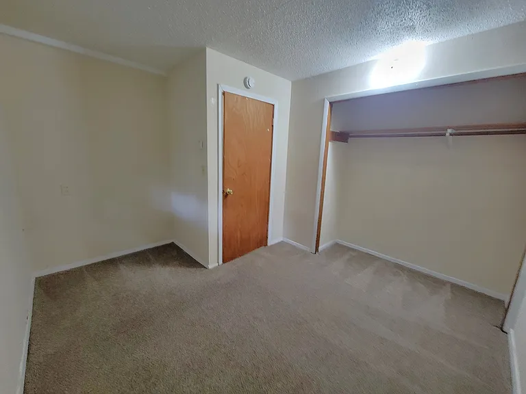 545 Birchcrest Dr #1 — Photo 10