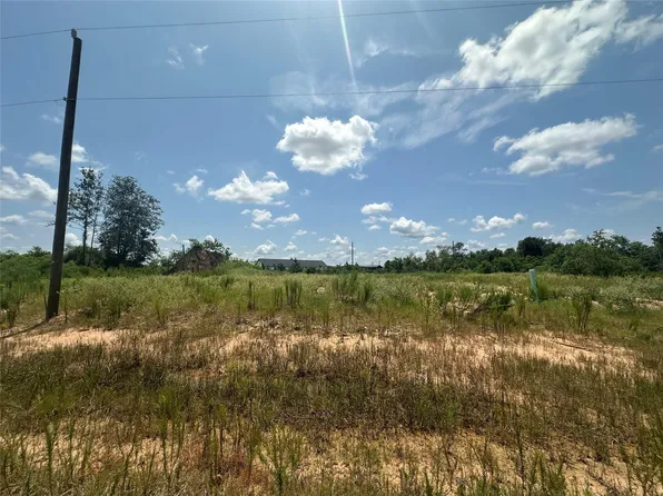 8049 Road 5914 #16, Cleveland, TX 77327