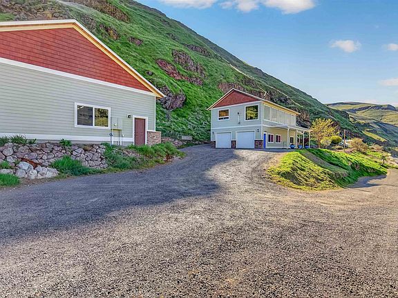 2nd image of 6382 Snake River Rd