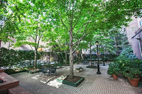 Sold by Keller Williams NYC | media 5