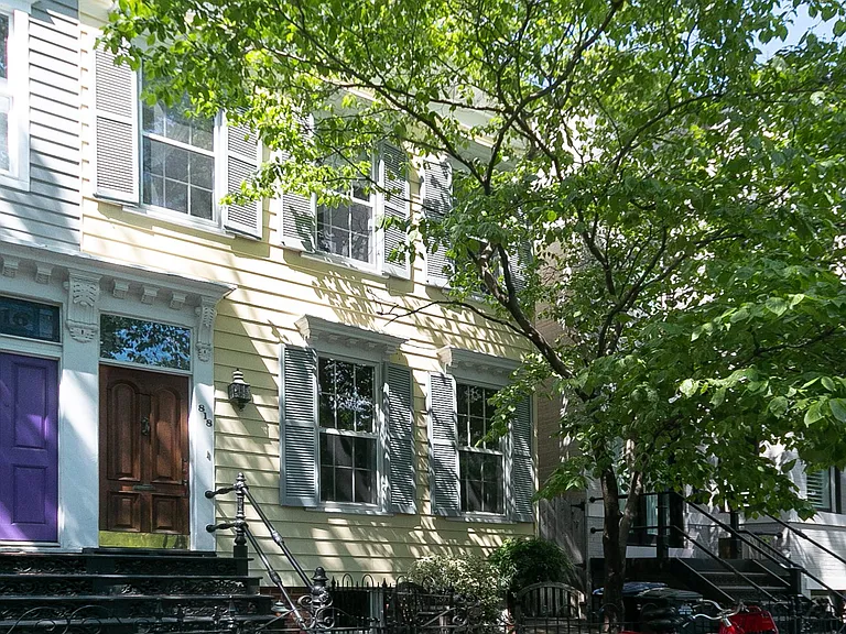 818 C St SE — Photo 53