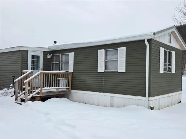 39 Leisure Village Rd, Delhi, NY 13753