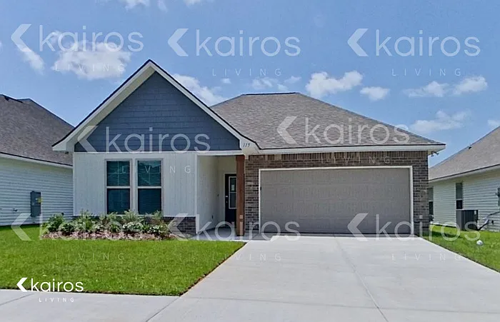 115 Teddy Ln — Photo 1