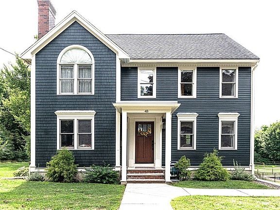 2nd image of 43 Oakland St